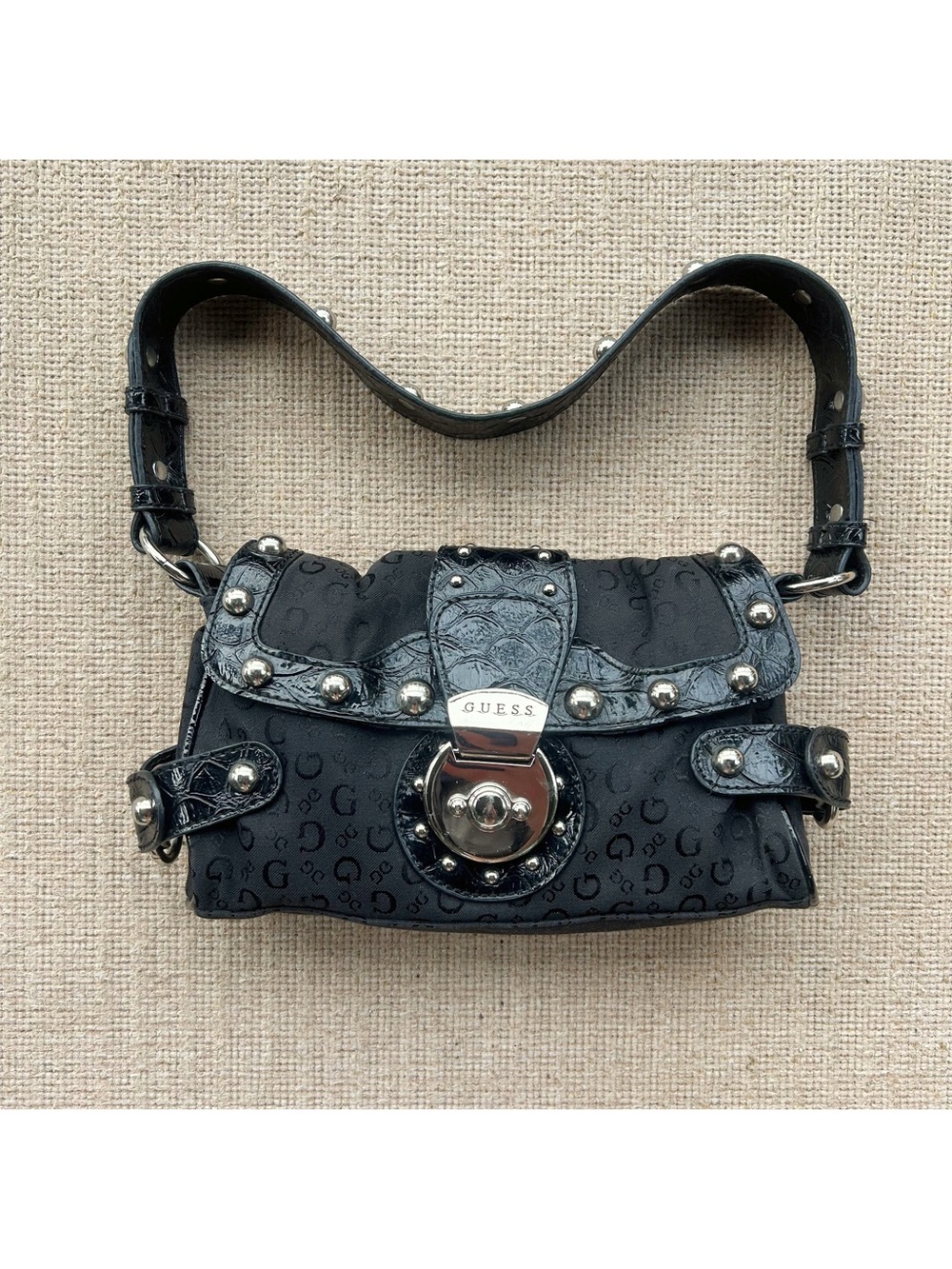 Vintage GUESS Black Signature Studded Shoulder Bag